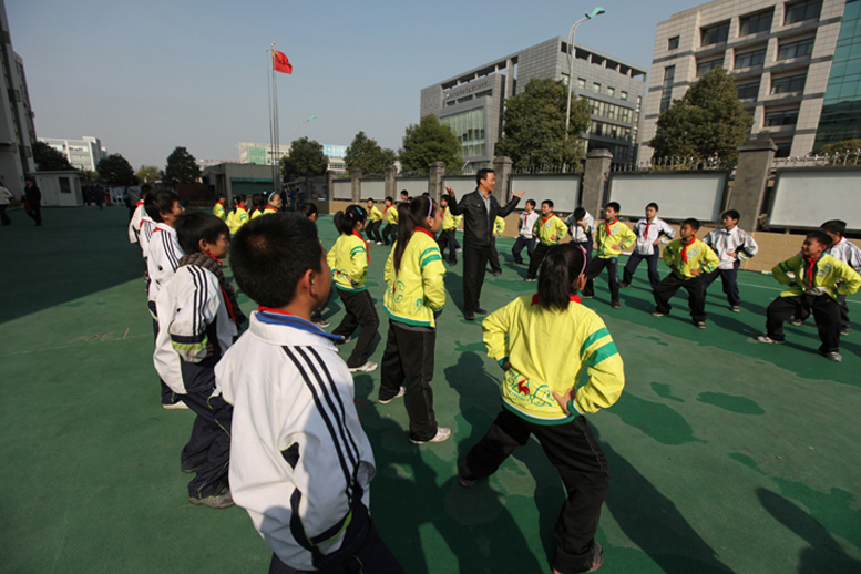 丰富多彩的阳光手拉手小社团 - 图片6
