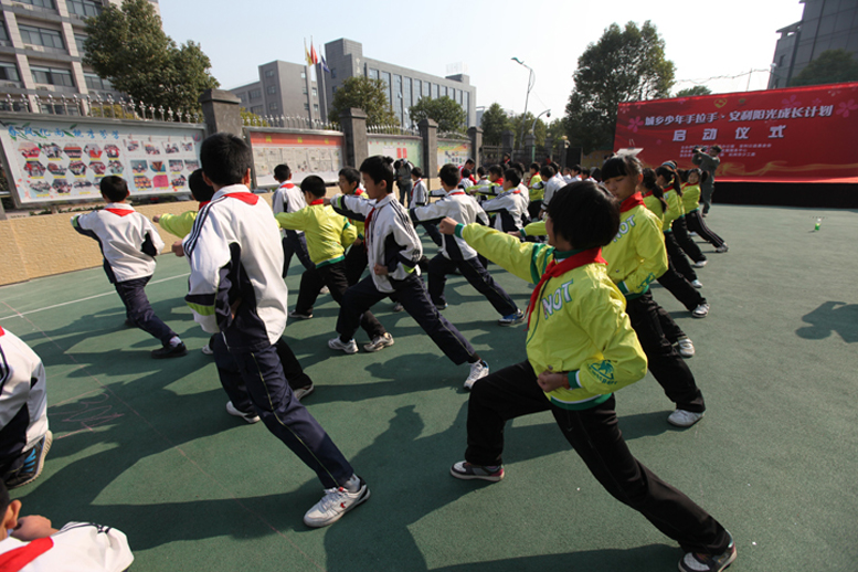 丰富多彩的阳光手拉手小社团 - 图片7