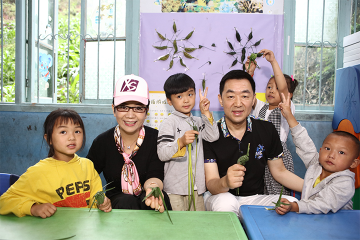 周帆扬 郑新清伉俪爱心回访 - 图片4