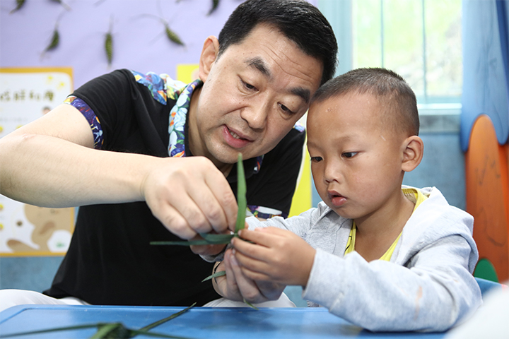 周帆扬 郑新清伉俪爱心回访 - 图片5