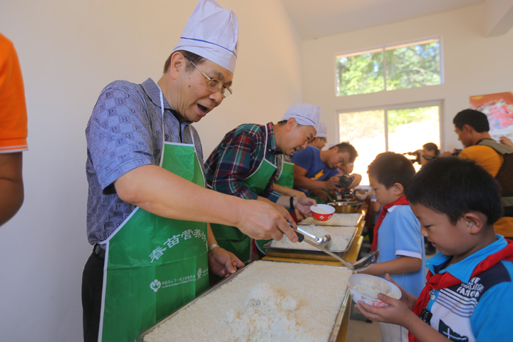 陈来发先生爱心回访 - 图片1