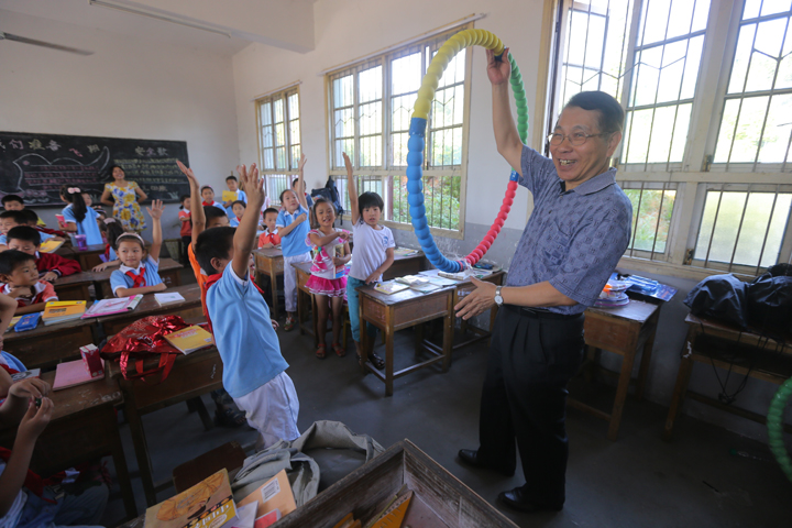 陈来发先生爱心回访 - 图片3