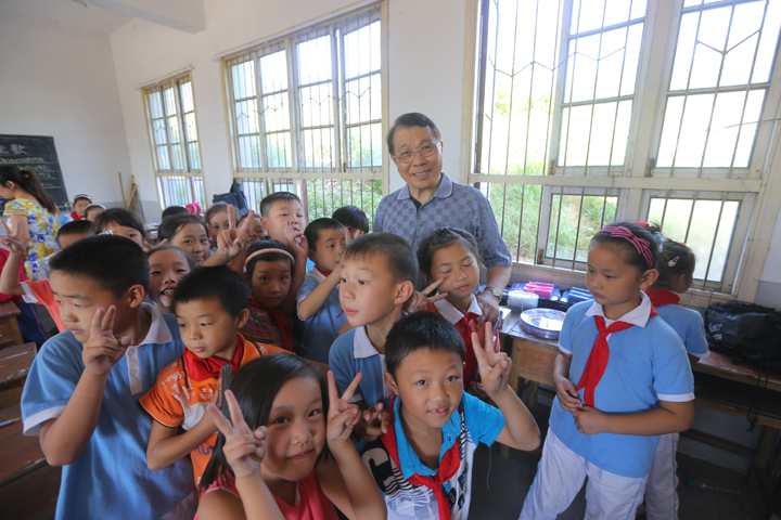 陈来发先生爱心回访 - 图片4