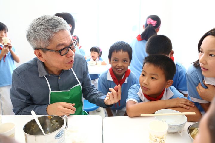 傅后坚 柯淑真伉俪爱心回访 - 图片9