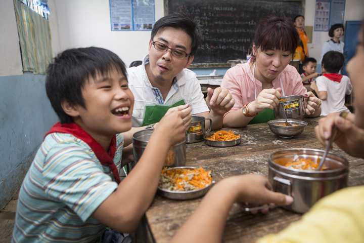 刘德沛 金梅伉俪爱心回访 - 图片16