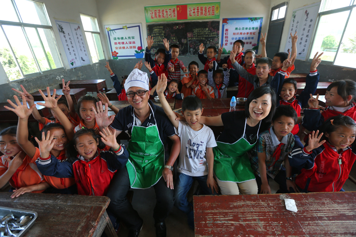 王祥顺 蔺频伉俪爱心回访 - 图片2