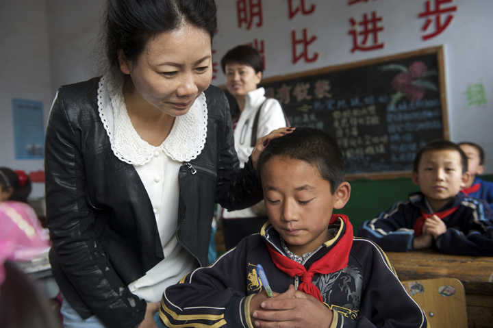 赵玉芳 唐劲松伉俪爱心回访 - 图片7