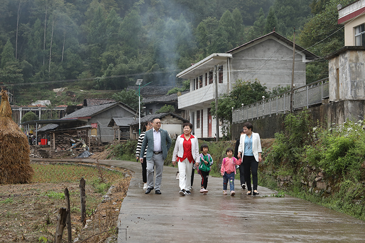方建华爱心回访 - 图片2