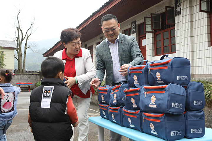 方建华爱心回访 - 图片5