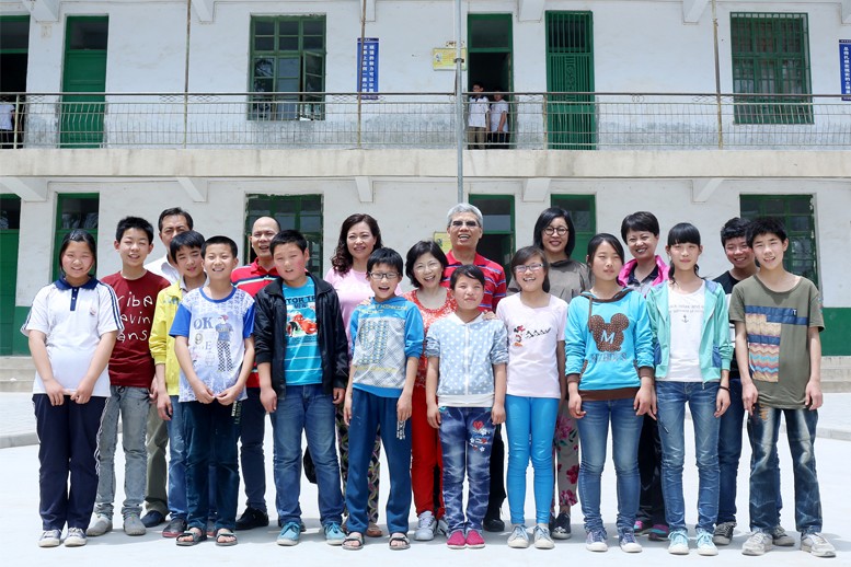 连敏 徐小敏伉俪爱心回访 - 图片6