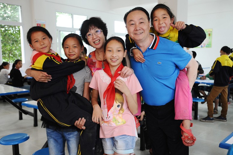 李家贵 曹洪玉伉俪爱心回访 - 图片6