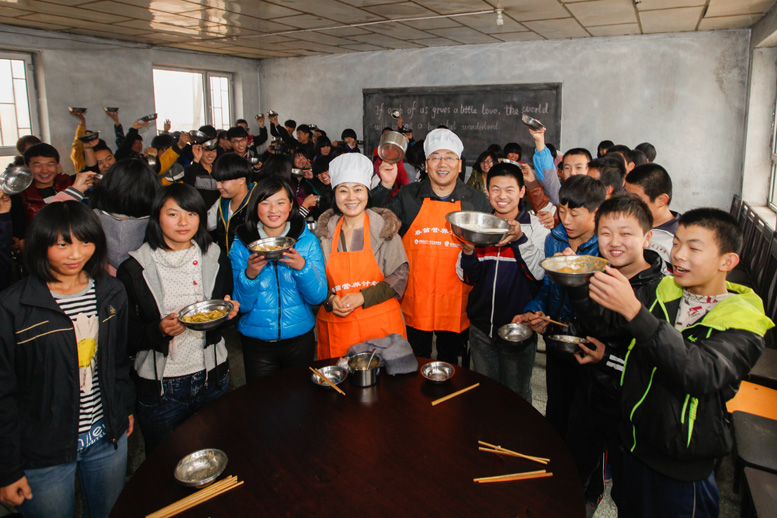 王恩为 苏立春伉俪爱心回访 - 图片3