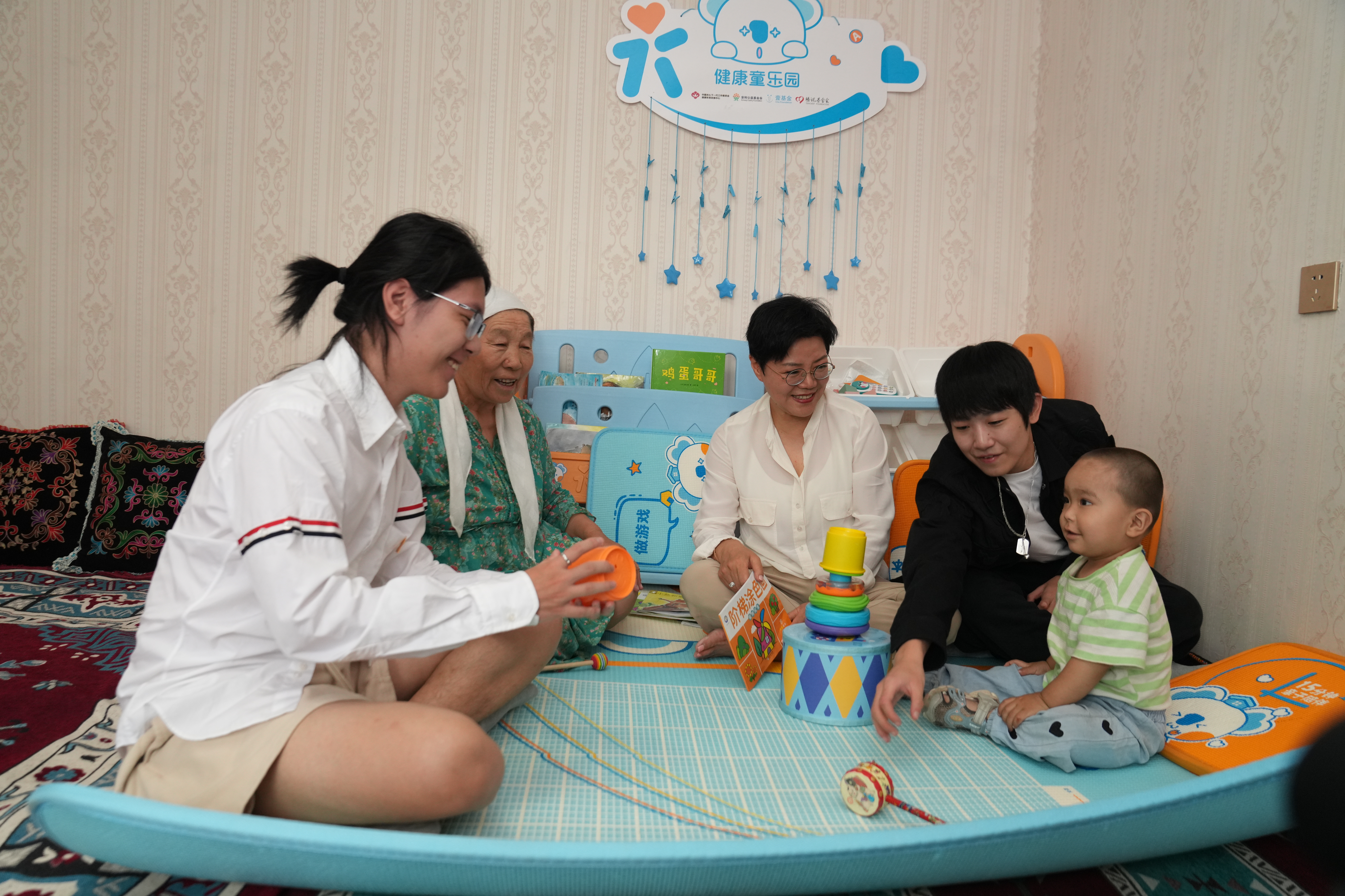 毛忠 王寒茹爱心回访 - 图片3