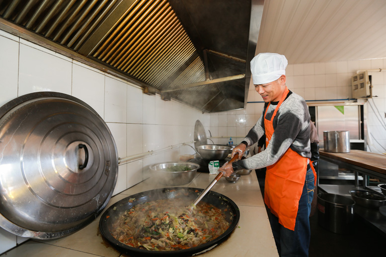 王胜先生爱心回访 - 图片1