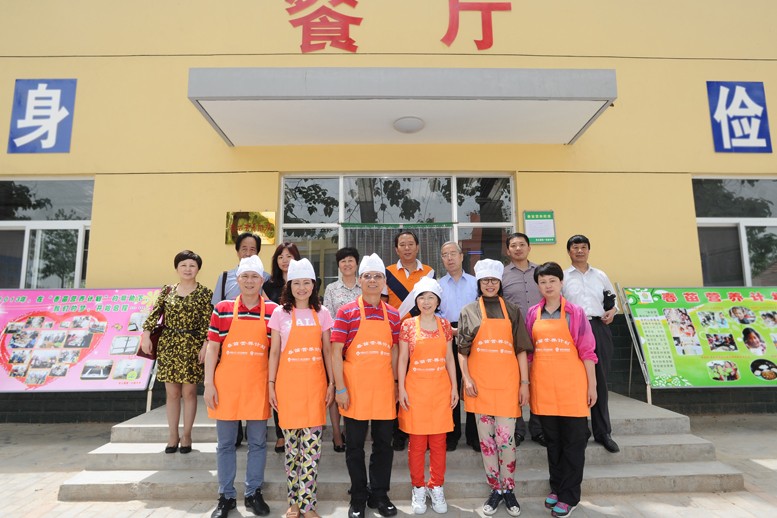 巫季镪先生爱心回访 - 图片1