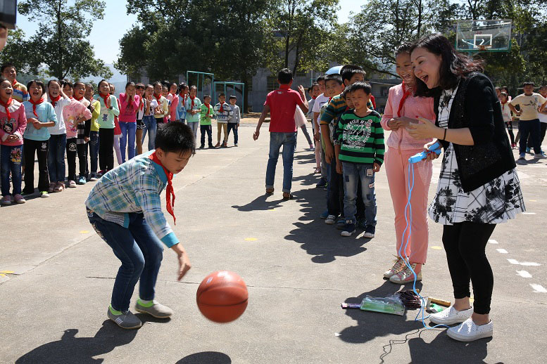 范建平女士爱心回访相册 - 图片11