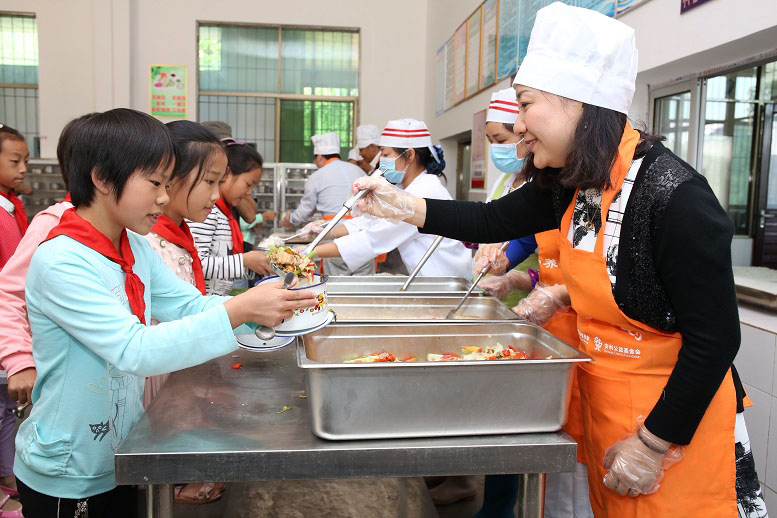 范建平女士爱心回访相册 - 图片3