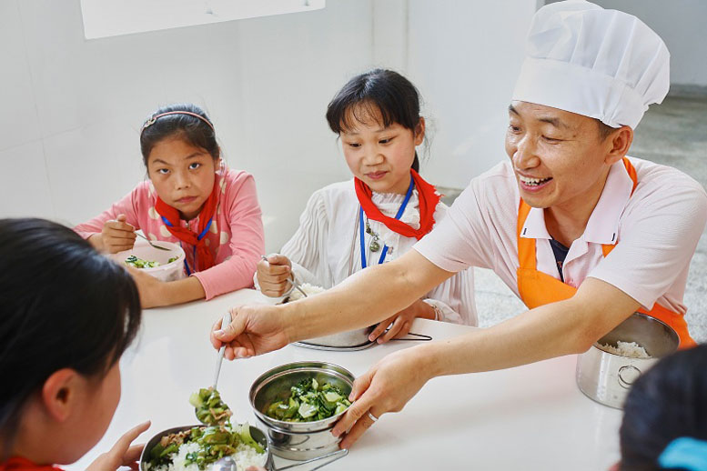 李军、陈忠伉俪爱心回访相册 - 图片5