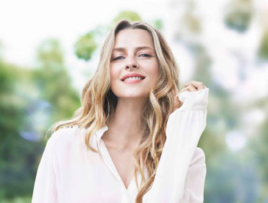 雅姿®美容化妆品配图